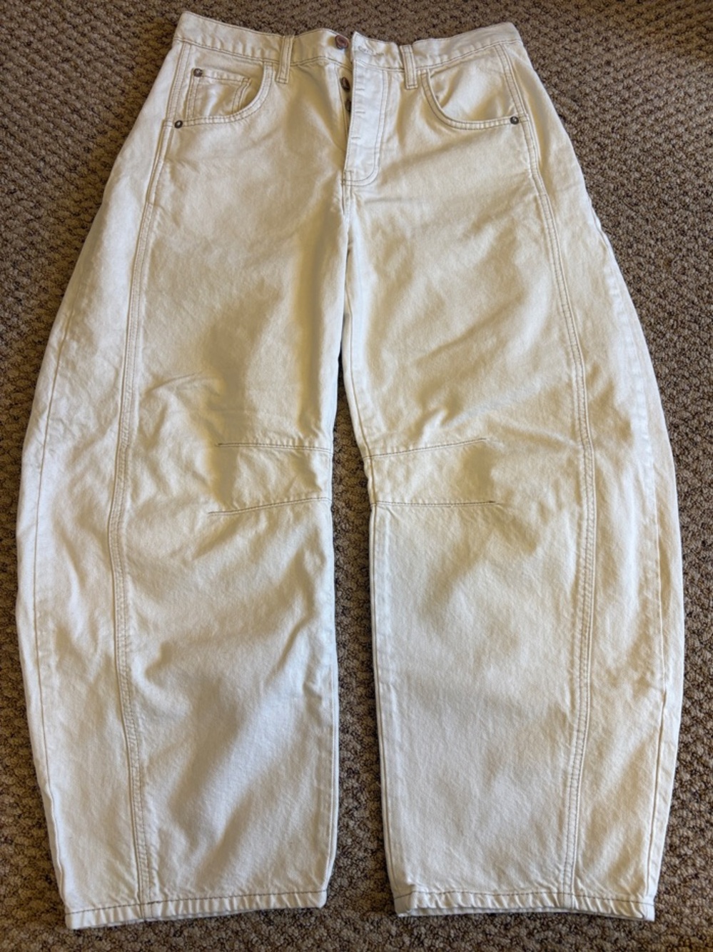 MUST GO! Free People “We The Free Good Luck Mid-Rise Barrel Jeans”